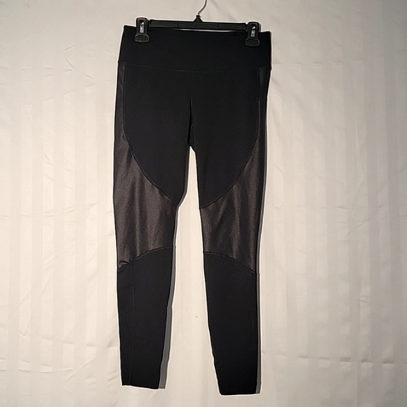 Champion Pants - Champion Women's Black w/Faux Leather Accent & Back Waist Zipper Legging, Size M